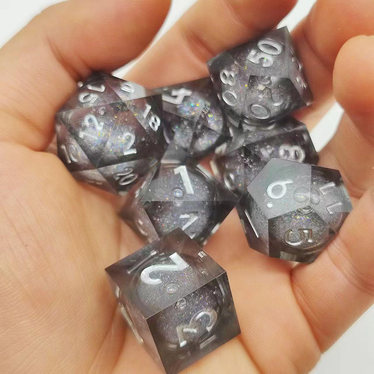 Liquid core dice set-NO.4
